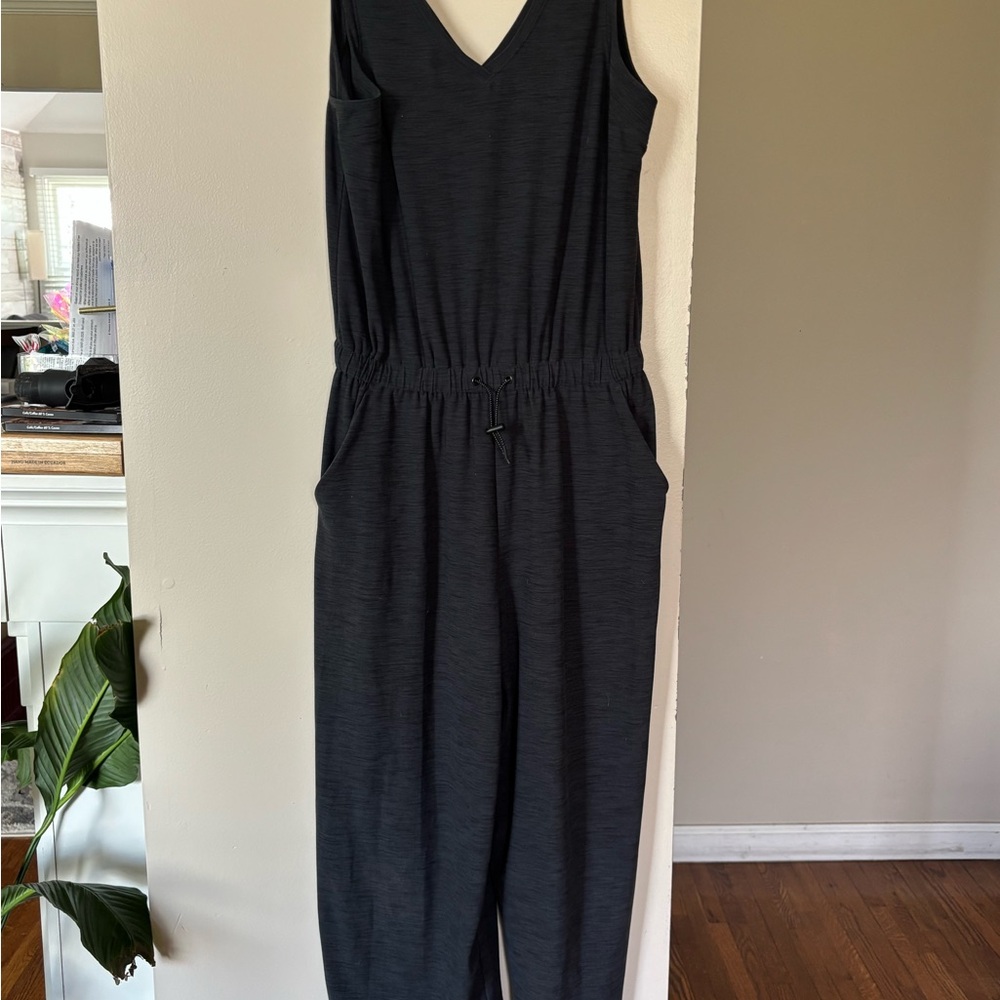 Old Navy Black Sleeveless V-Neck Jumpsuit with Drawstring Waist